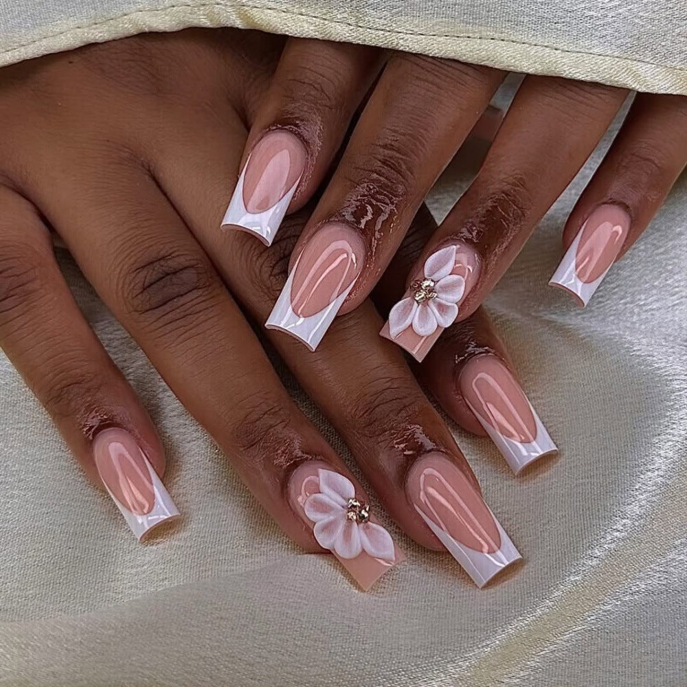 Simple Steps to Remove Glue from Your Nails at Home