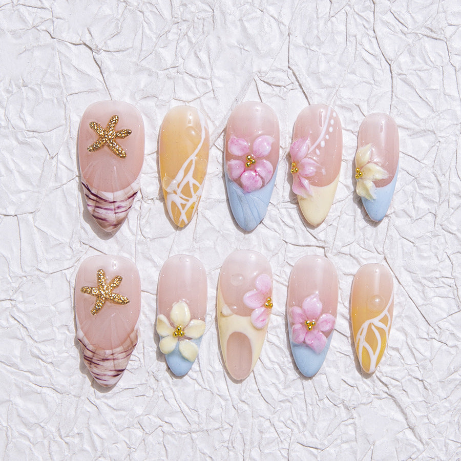 Trendy nails 2025