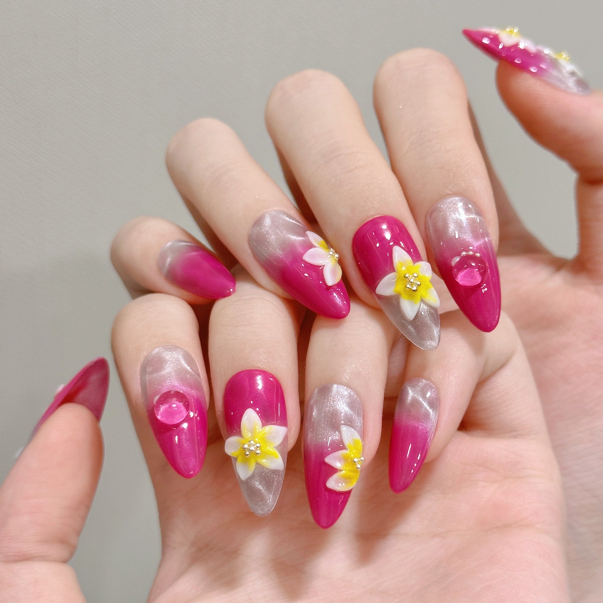 Pink and White Color Sweet Style Daily Wear False Nails