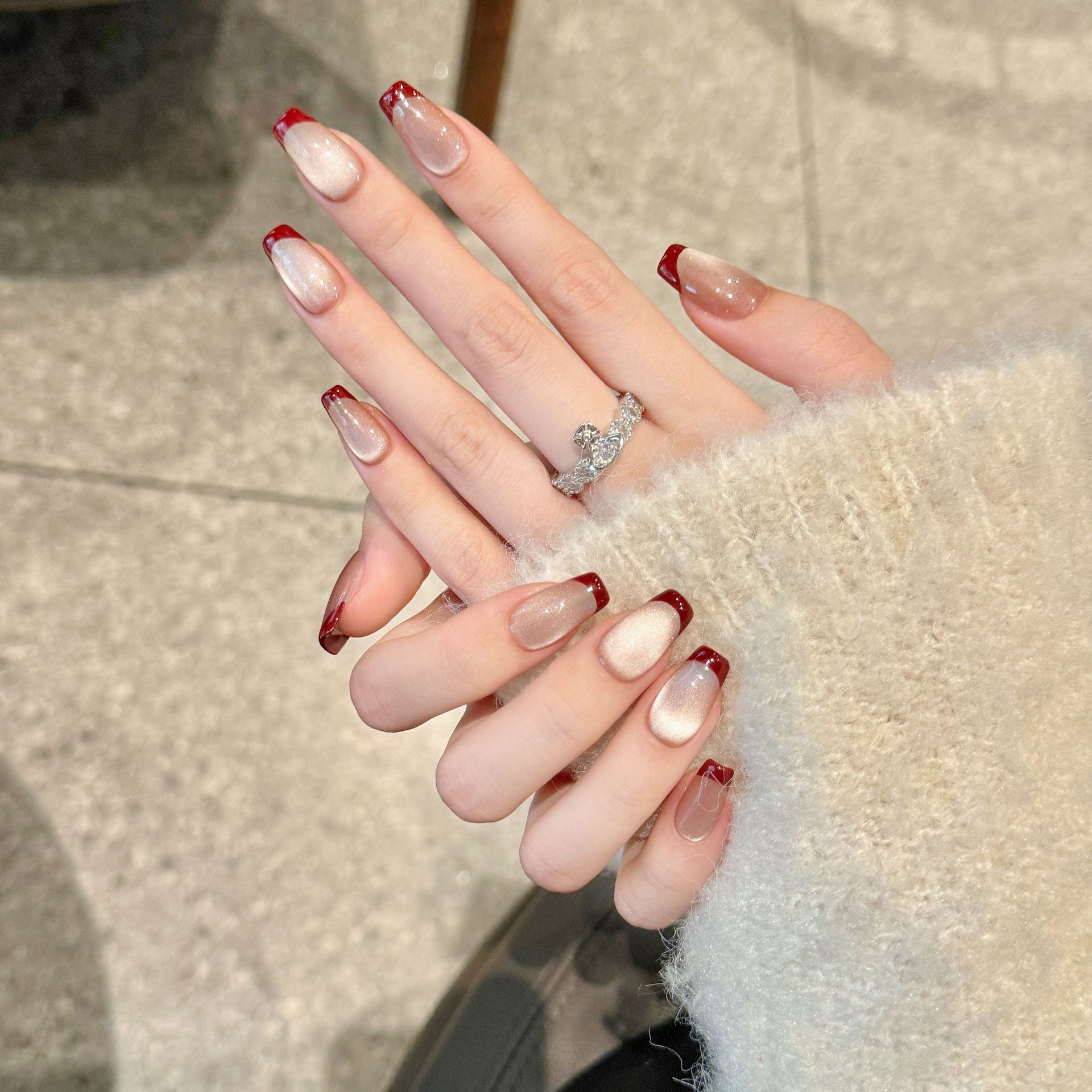 White And Red Elegant Daily Wear False Nails
