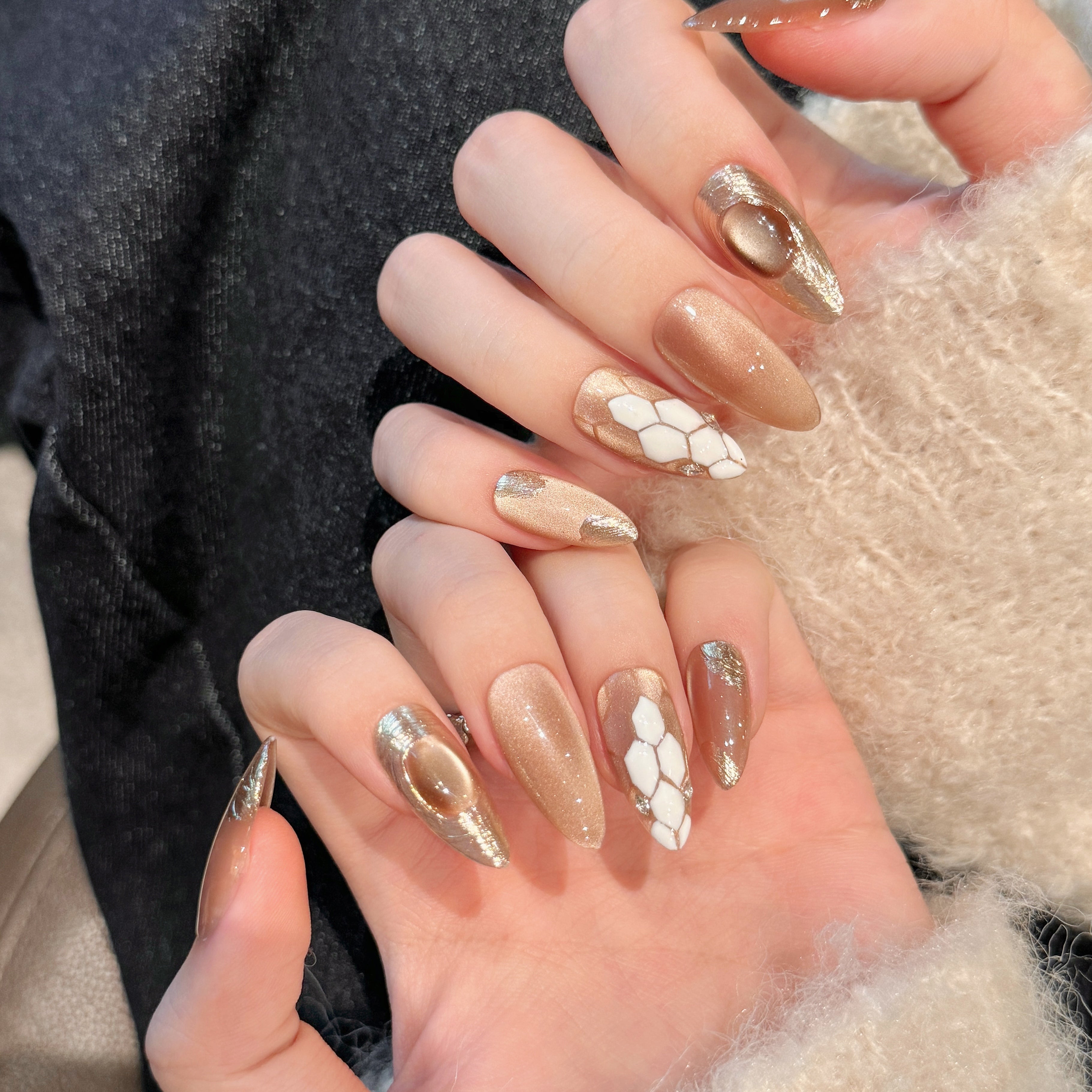 Beige and gold trendy party wear nail tips