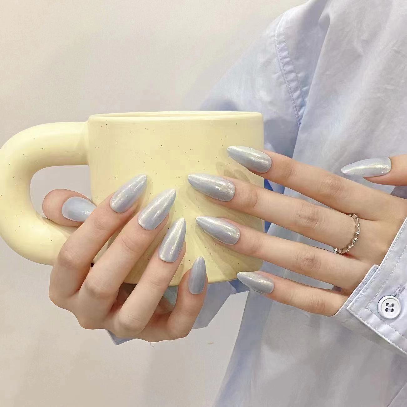 Light blue glossy everyday wear press-on nails.