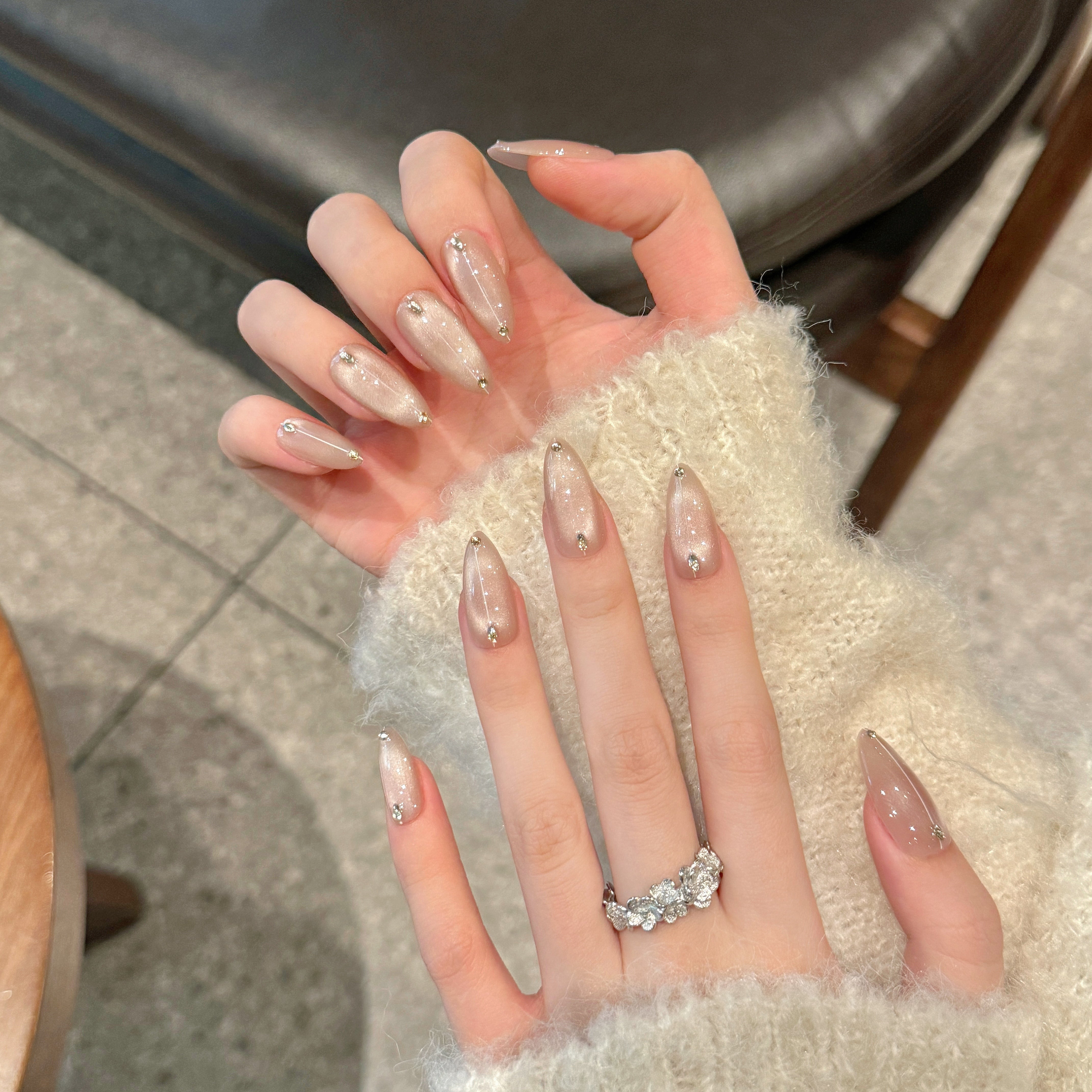 Nude & Sparkling Elegant Daily Wear Press - On Nails