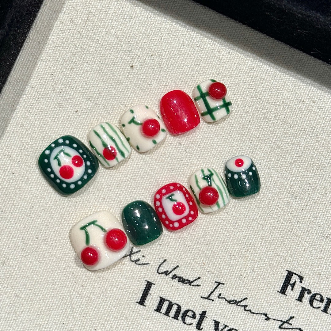 Red-White-Green Color Retro Style Christmas Party Wearable Nail Art Children's nails