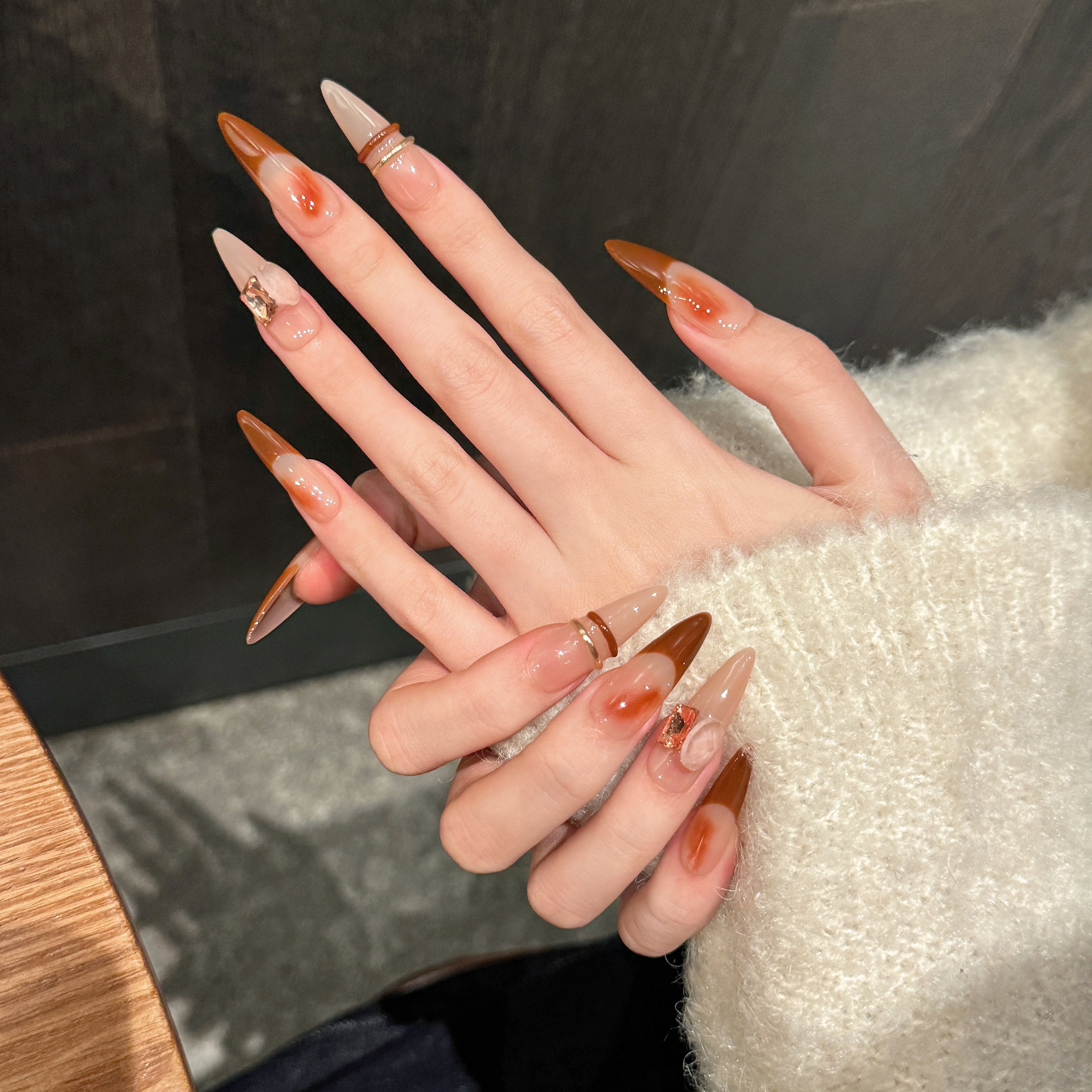 Neutral-toned, minimalist style, daily wear, press-on nails.