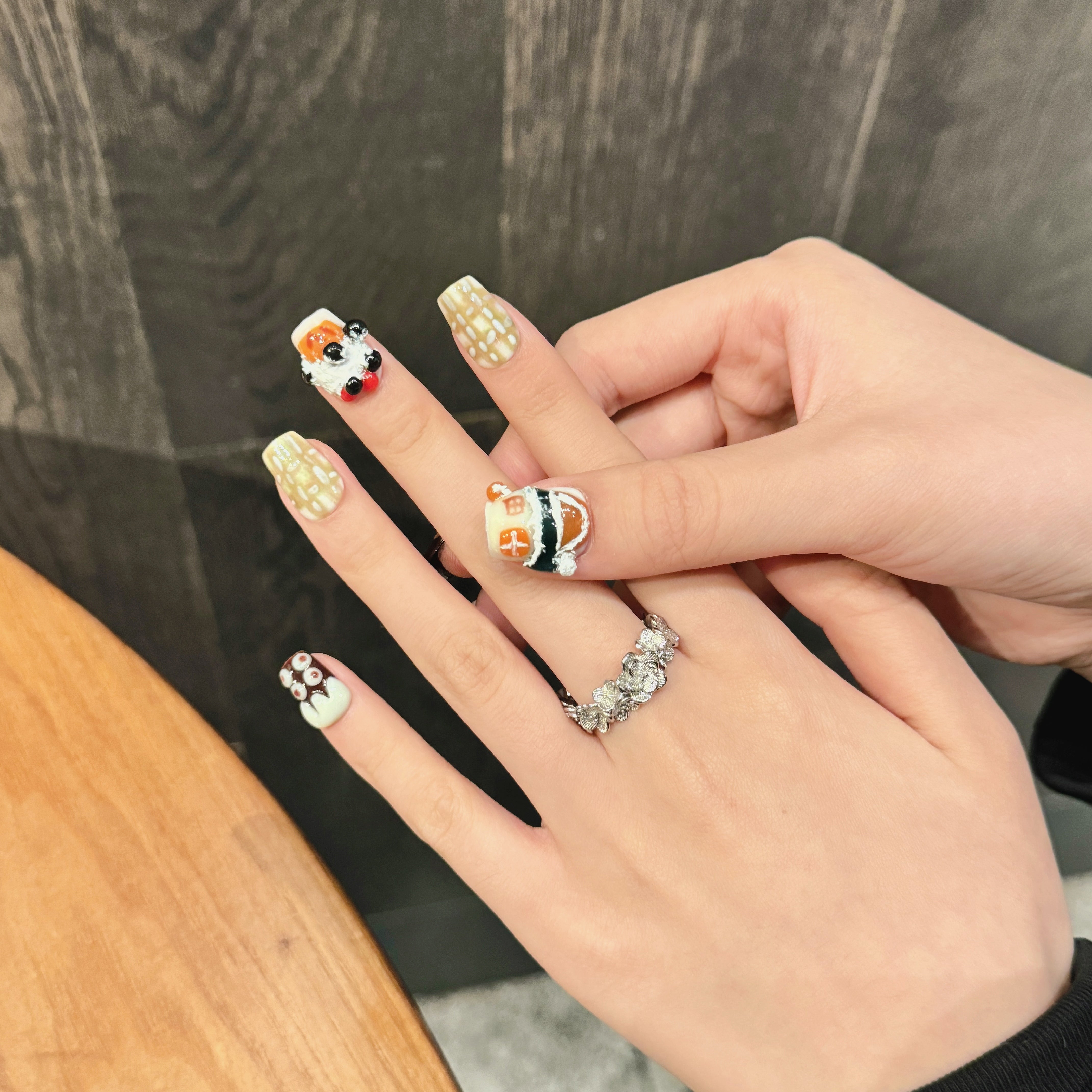 Brown & White Christmas - themed Cute Wearable Nail Art