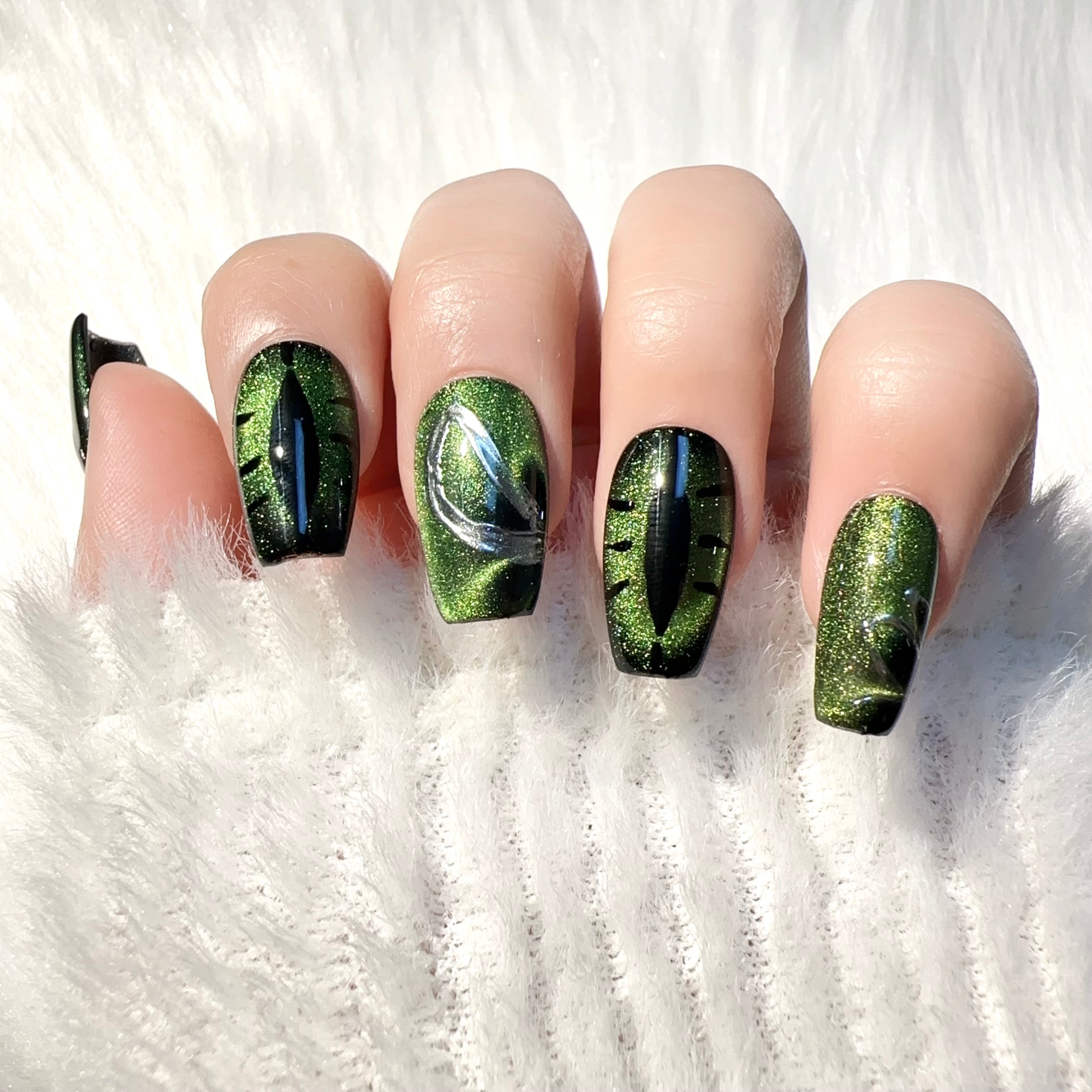 Green and Black Mysterious Style Night Party Wearable Nail Art