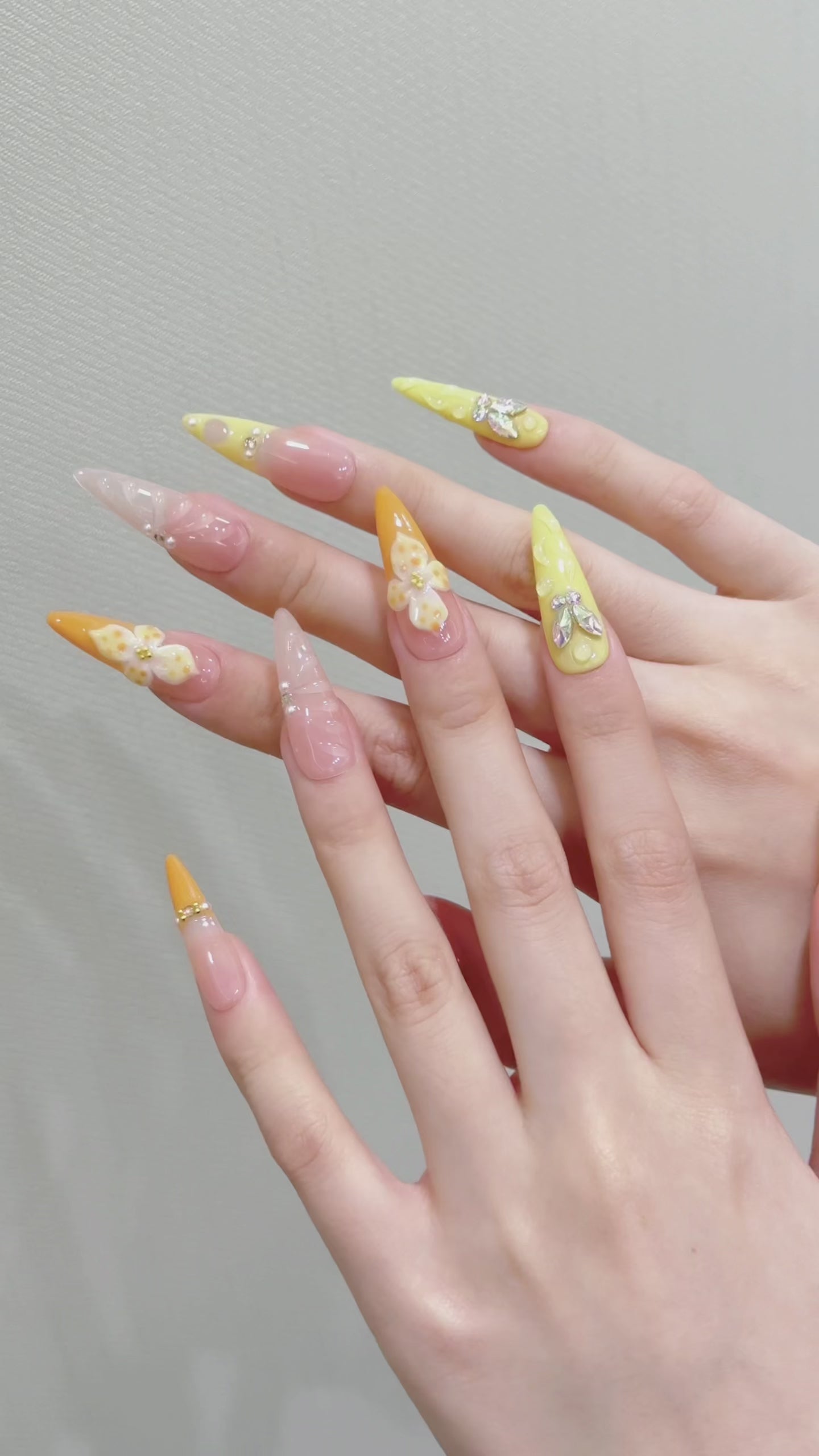 Yellow color, elegant style, summer wearable  nails