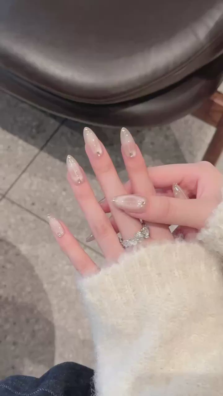 Nude & Sparkling Elegant Daily Wear Press - On Nails