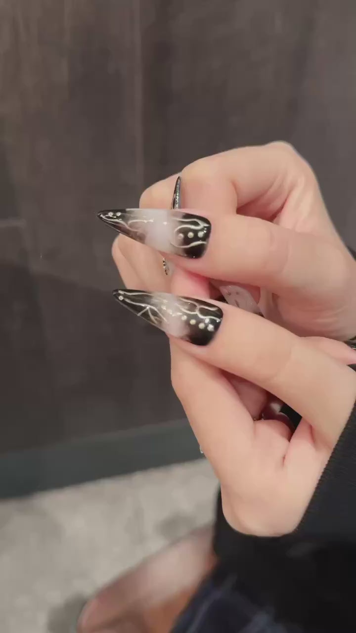 Black-White Gothic Style Party Wearable Nail Art