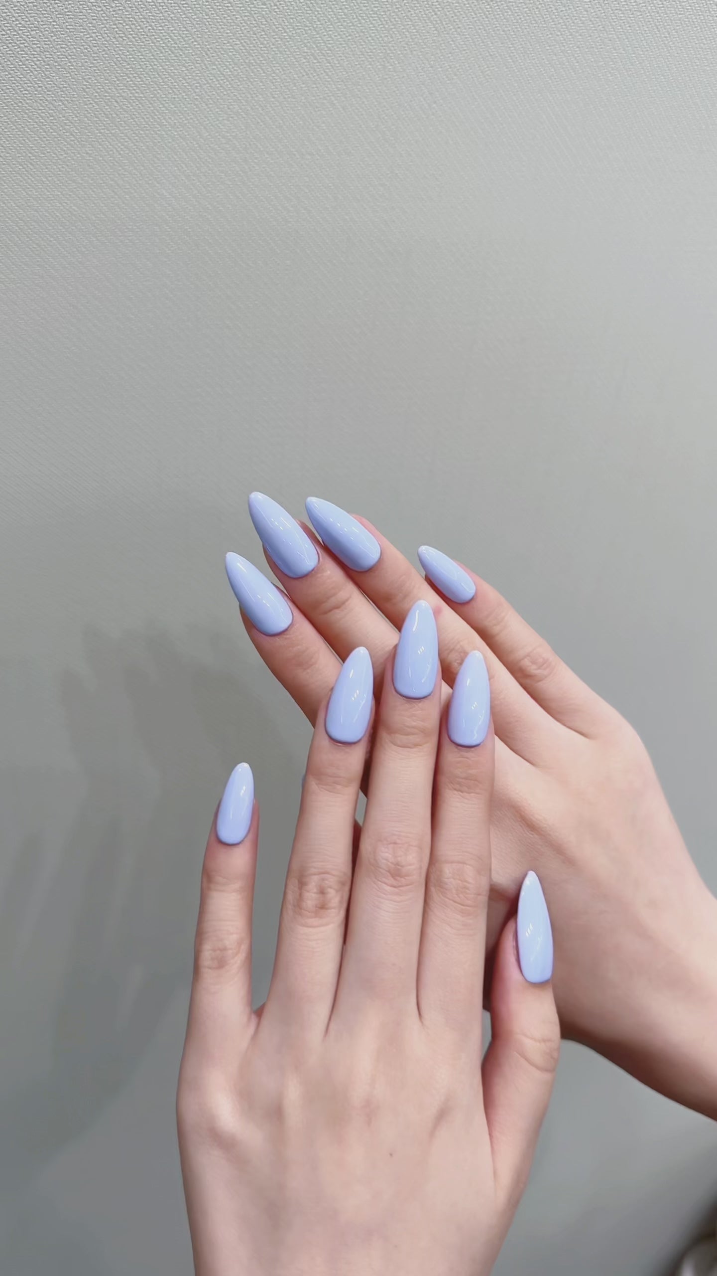 Light purple minimalist everyday wear press-on nails