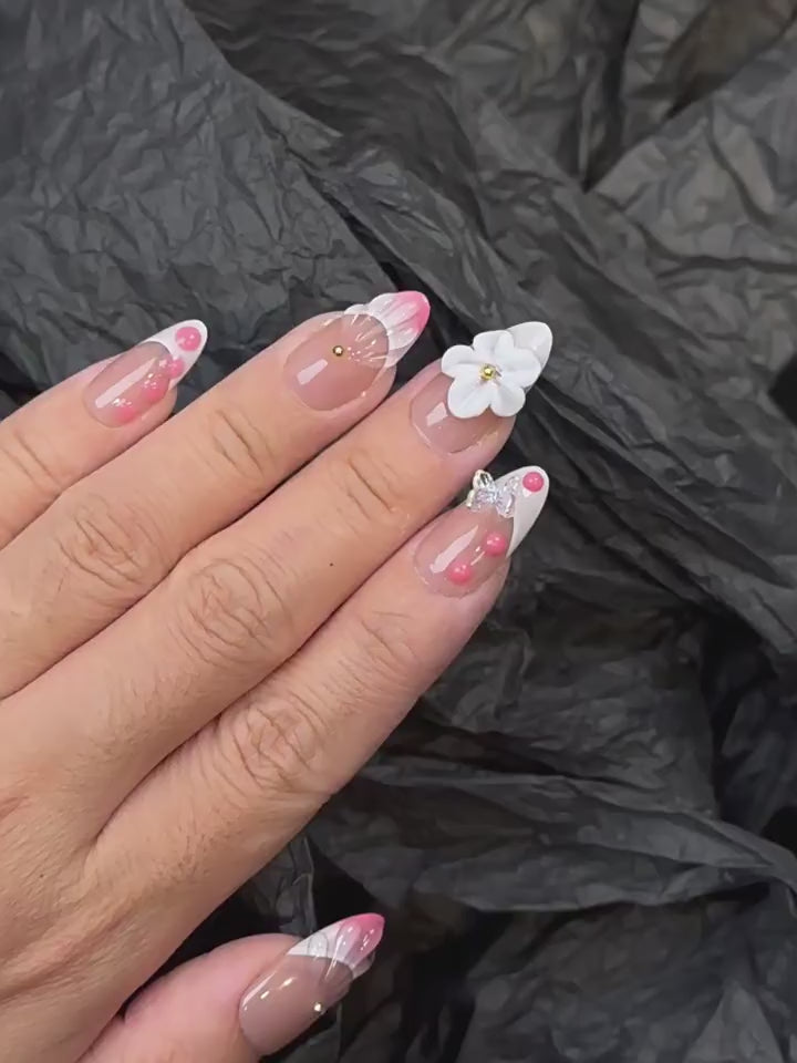 Nude and Pink Romantic Style Wearable Nails for Daily and Party Use