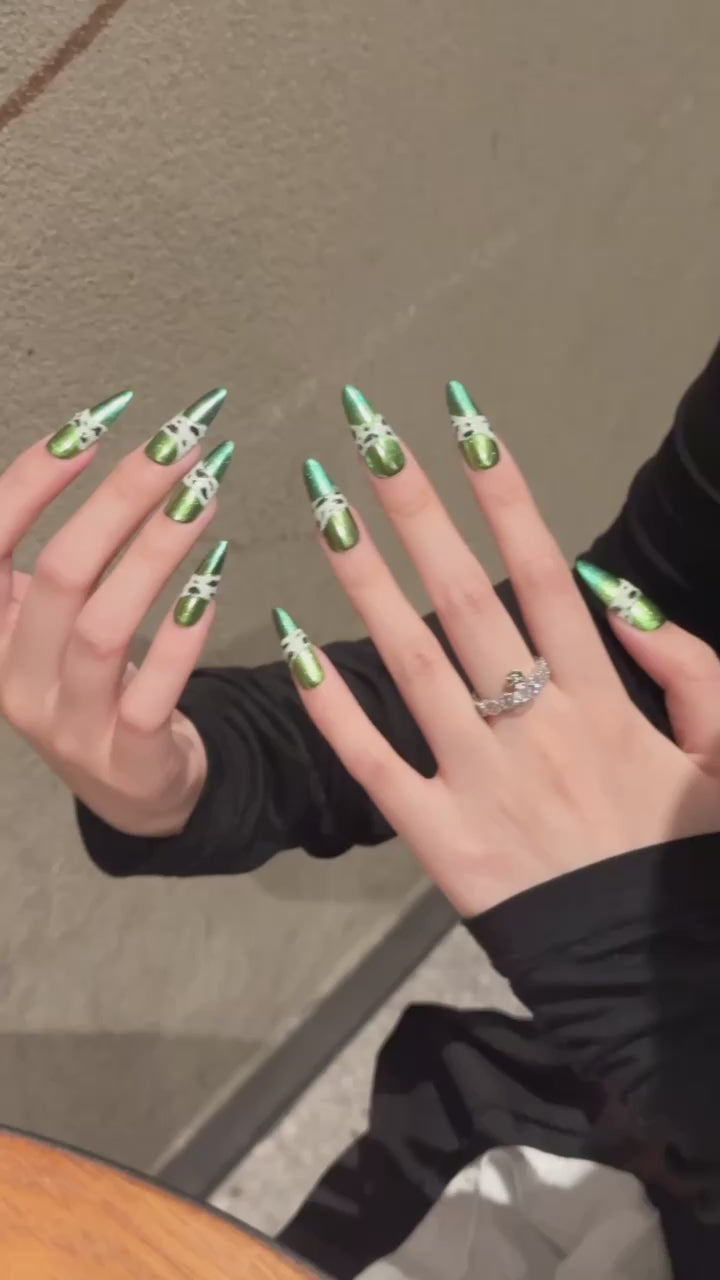 Green Metallic Leopard Print Party Wearable Nail Art Tips