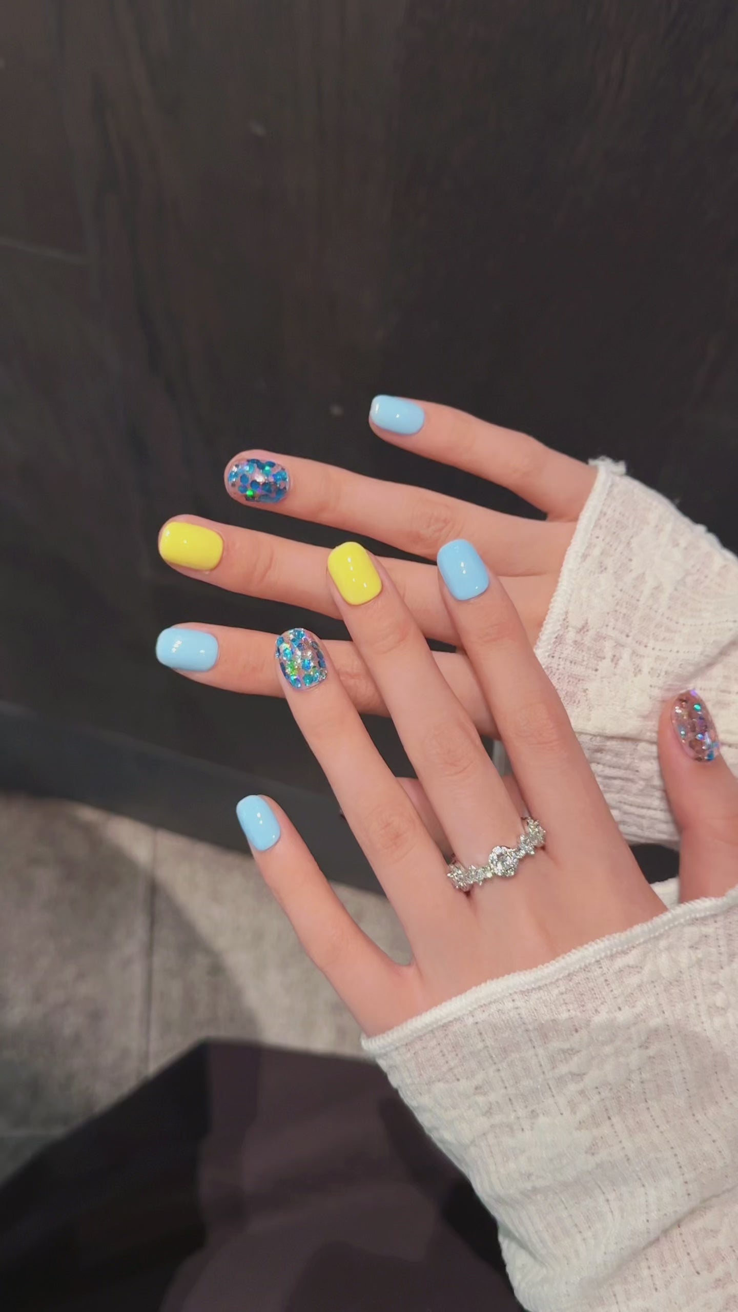 Blue-yellow Colorful Spring Style Party Wearable Nail Art